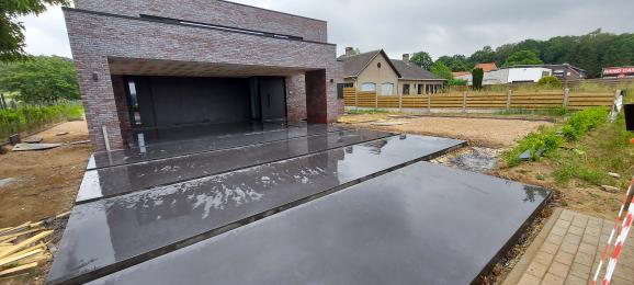 Oprit Gepolierde Beton Met Impregnatie En Kleur | Davo Projects